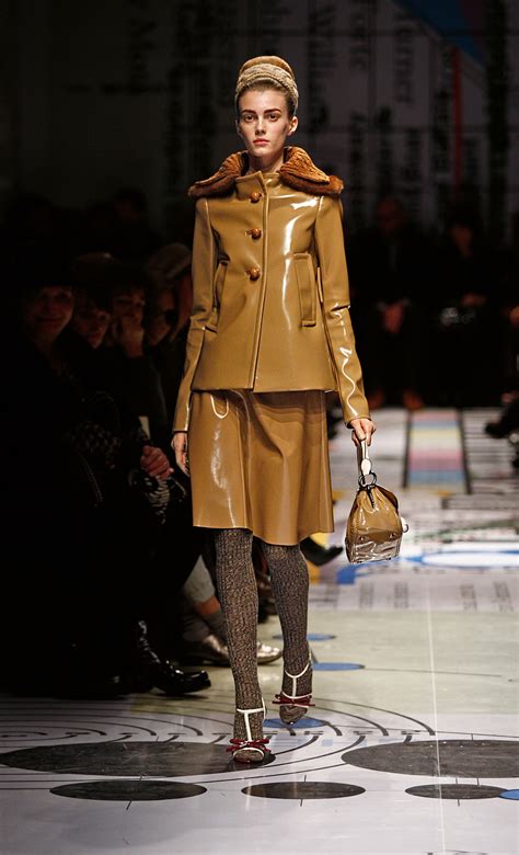 prada winter 2010|Prada Fall 2010 Ready.